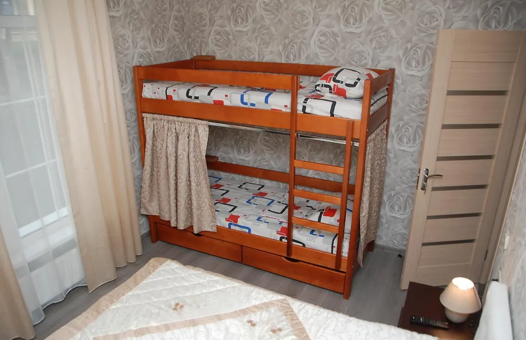 Green Apple Hostel-1